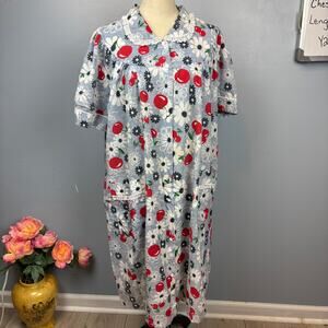 Vintage Lovely Lady Housecoat Snap Pajama Robe Loungewear Flowers & Cherries 2X